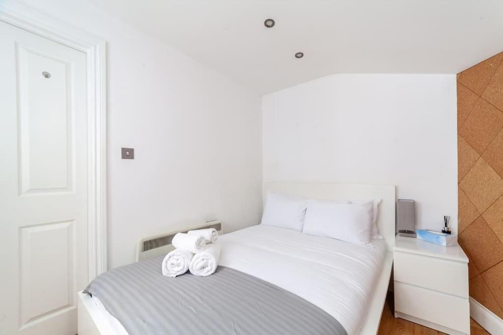 Spacious Retreat 2-Bed In Popular Camden Town London Kültér fotó
